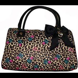 🌹NWOT Betsey Johnson Leopard/Rose Sachel 🌹